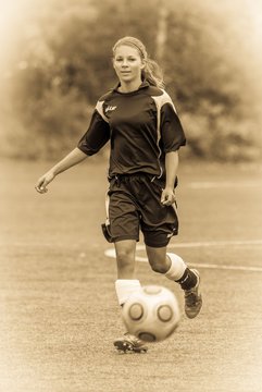Bild 4227 - B-Juniorinnen SV Henstedt Ulzburg - FSC Kaltenkirchen : Ergebnis: 2:2